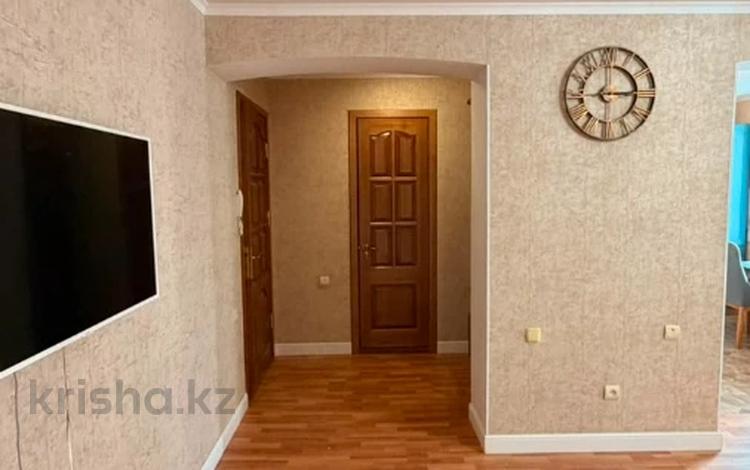 3-комнатная квартира · 72 м² · 7/8 этаж, мкр 12 за 20.5 млн ₸ в Актобе — фото 2