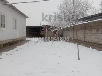 Отдельный дом · 6 комнат · 200 м² · 10 сот., Мадели көшесі 29 — Касында Мектеп, Бала бақша, Базар, больница. за 15 млн ₸ в Сарыагаш