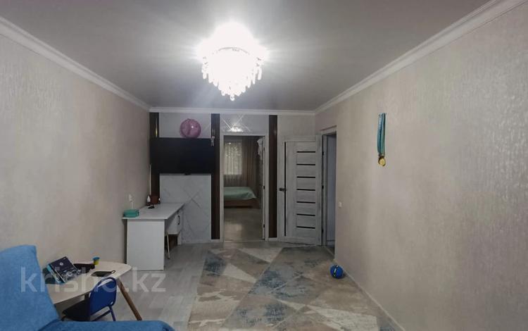 2-бөлмелі пәтер · 47.2 м² · 3/5 қабат, Майкудук, 19й микрорайон 42, бағасы: 14 млн ₸ в Караганде, Алихана Бокейханова р-н — фото 3