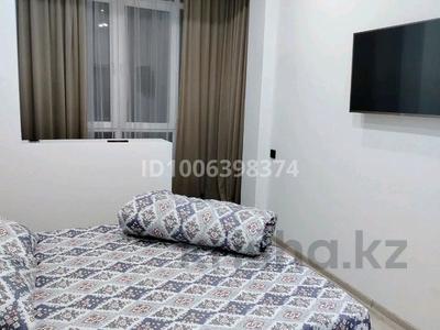 1-бөлмелі пәтер · 41 м² · 5/8 қабат, Айнабұлақ-2 ш/а. 68 — Жапсарбаева, бағасы: 15 000 ₸ в Алматы, Жетысуский р-н