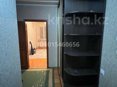 2 комнаты · 52 м², мкр Аксай-1 25 — Толе би-момышулы за 150 000 ₸ в Алматы, Ауэзовский р-н