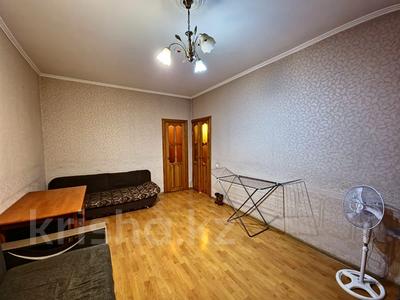 1-комнатная квартира, 38 м², 6/9 этаж, мкр Аксай-4 за 25 млн 〒 в Алматы, Ауэзовский р-н