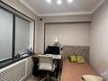 3-бөлмелі пәтер · 70 м² · 2/5 қабат, Центральный ш/а., Абая 15 а — Пассаж Насиха и NAN CAKES&amp;amp;BAKES кофейня-кондитерская, бағасы: 320 000 ₸ в Атырау, мкр Центральный — фото 5