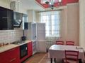 2-бөлмелі пәтер · 80 м² · 6/9 қабат, Валиханова 19 блок 1, бағасы: 300 000 ₸ в Атырау — фото 2