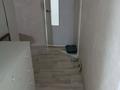 2-бөлмелі пәтер · 45 м² · 1/5 қабат, 22-шағынаудан, Пришахтинск, 22й микрорайон 1 А, бағасы: 12 млн ₸ в Караганде, Алихана Бокейханова р-н — фото 4