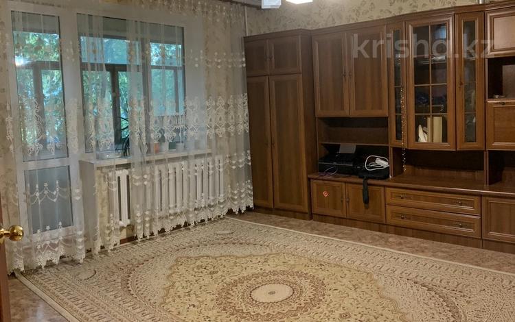2-бөлмелі пәтер · 52.3 м² · 2/9 қабат, Степной 1 ш/а. 5(49) — пр. Республики, ул. Муканова, пр. Шахтеров, бағасы: 22.4 млн ₸ в Караганде, Казыбек би р-н — фото 2