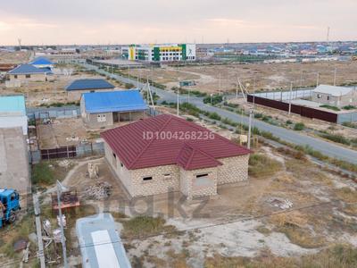 Отдельный дом · 6 комнат · 230 м² · 8 сот., мкр Аксай-2, 21 34 за 15.5 млн 〒 в Атырау