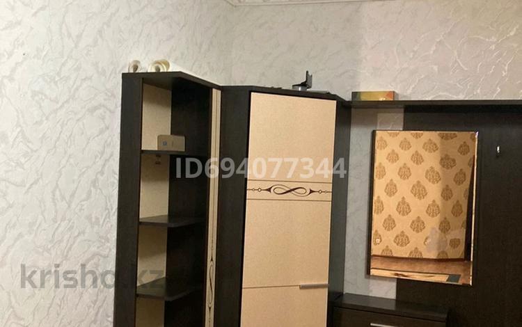 2-комнатная квартира · 93 м² · 5/5 этаж, мкр. Алтын орда, Тәуелсіздік 5 — Гипермаркет Дина за 22 млн 〒 в Актобе — фото 2