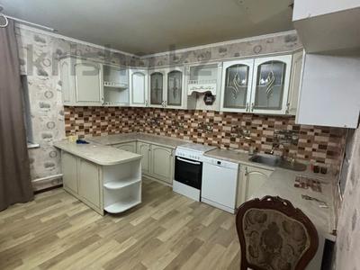 Отдельный дом • 4 комнаты • 160 м² • 13 сот., Акколь 12 за 33 млн 〒 в Астане, р-н Байконур