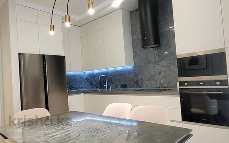 3-комнатная квартира · 98 м² · 9/10 этаж, Ашимова 21а за 60 млн ₸ в Караганде, Казыбек би р-н — фото 2
