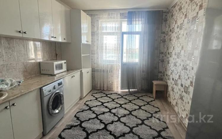 1-комнатная квартира · 56 м² · 4/9 этаж, мкр Туран-2, 143 школа 43 А за 110 000 ₸ в Шымкенте, Каратауский р-н — фото 2