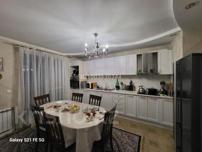 3-комнатная квартира · 90 м² · 2/9 этаж, мкр Аккент, мкр. Аккент за 52 млн 〒 в Алматы, Алатауский р-н