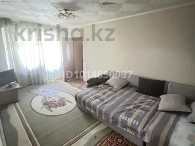 2-комнатная квартира · 42 м² · 4/5 этаж, Мкр 17 — Заречный 17-65 за 8.5 млн ₸ в Алатау