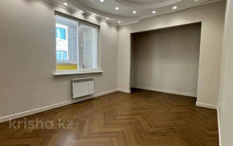 3-комнатная квартира · 140 м² · 13/18 этаж, Достык 160 за 114.9 млн ₸ в Алматы, Медеуский р-н — фото 8