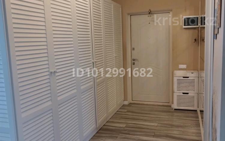 3-комнатная квартира · 77 м² · 9/10 этаж, мкр Шугыла, Жунисова — по улице Толе би за 45 млн ₸ в Алматы, Наурызбайский р-н — фото 2