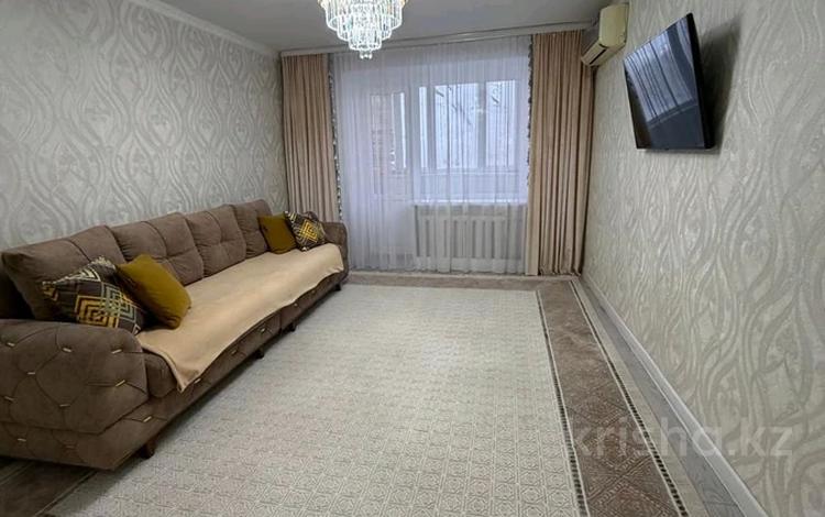 3-бөлмелі пәтер · 56.9 м² · 4/5 қабат, мкр. Зачаганск пгт, 2 линейная, бағасы: 23.7 млн ₸ в Уральске — фото 2
