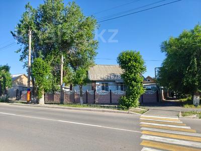Отдельный дом · 3 комнаты · 80 м² · 8.15 сот., ул. Шахтёрская 15 — Угол ул. Шахтерской и ул. Желтоксан. за 25 млн ₸ в Каратау