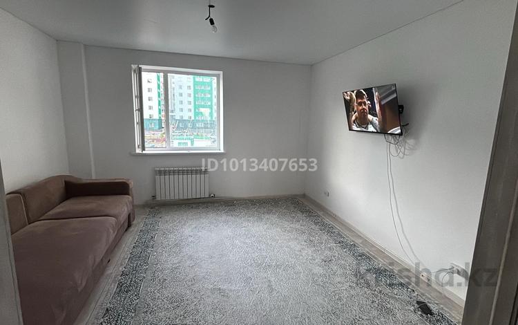 4-комнатная квартира · 102 м² · 2/9 этаж, Култегин 1 201 за 370 000 ₸ в Астане, Нура р-н — фото 2