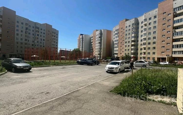 1-бөлмелі пәтер · 43 м² · 8/9 қабат, Есенберлина 23/2, бағасы: 16.5 млн ₸ в Усть-Каменогорске — фото 7