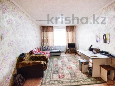 2-комнатная квартира, 45 м², 1/4 этаж, Военный городок &quot;Улан&quot; за 11.7 млн 〒 в Талдыкоргане