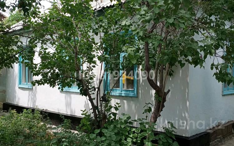 Отдельный дом · 2 комнаты · 60 м² · 7 сот., Жаркымбекова 32 — Абая за 4.5 млн ₸ в Каратау — фото 30