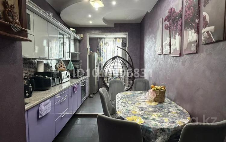 3-бөлмелі пәтер · 71 м² · 5/5 қабат, мкр Тастак-3 45 — Аносова 45, бағасы: 46 млн ₸ в Алматы, Алмалинский р-н — фото 2