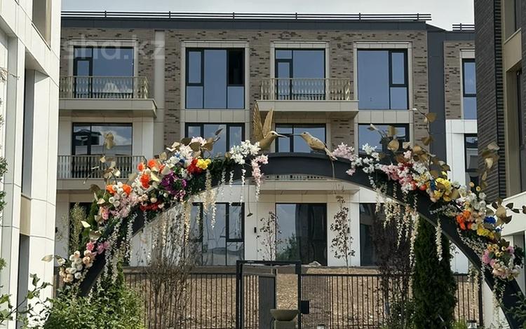4-комнатная квартира · 152 м² · 3/3 этаж, мкр Рахат, Култобе 1/2 за 223 млн ₸ в Алматы, Наурызбайский р-н — фото 2