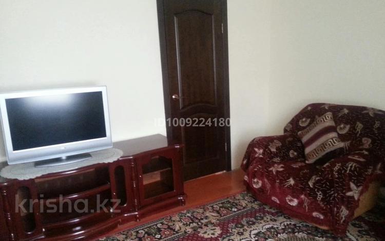 Отдельный дом · 4 комнаты · 80 м², Монке улы — Джангельдина за 300 000 〒 в Атырау — фото 2