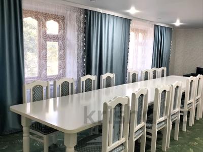 Дом · 4 комнаты · 125 м², Самал 149 — Жайык Арена спортивный комплекс за 40 000 〒 в Уральске