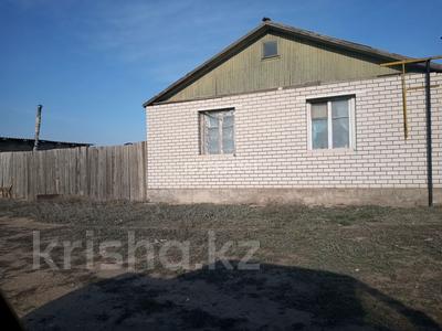 Отдельный дом · 4 комнаты · 60 м² · 10 сот., Старый город, Курсантское шоссе 484 за 18.5 млн ₸ в Актобе
