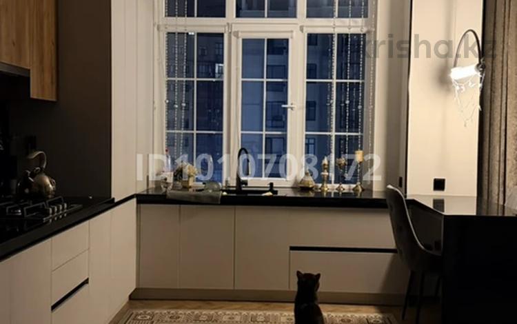 4-бөлмелі пәтер · 207 м² · 7/10 қабат, 17-й мкр 25, бағасы: 105 млн ₸ в Актау — фото 2