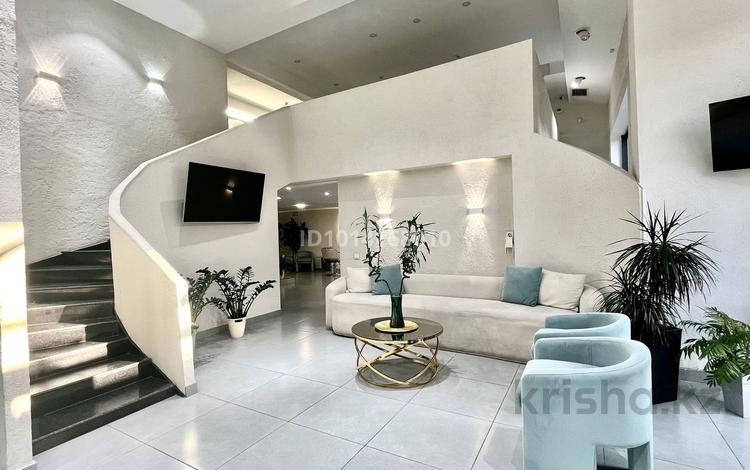 Салоны красоты · 258 м² за ~ 3.5 млрд ₸ в Алматы, Бостандыкский р-н — фото 2