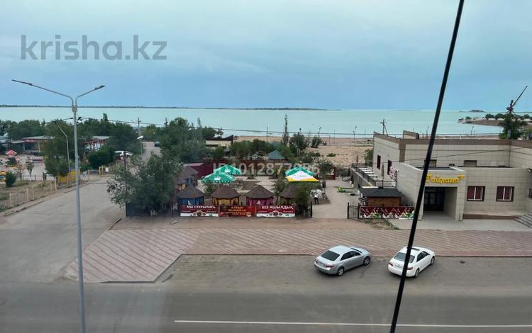 2-комнатная квартира · 50 м² · 4/4 этаж, Желтоксан 10 за 200 000 ₸ в Балхаше — фото 2