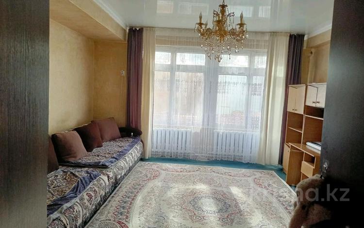 1-комнатная квартира, 56.2 м², 1/2 этаж, Ногайбаева 82 за 20 млн 〒 в Алматы, Жетысуский р-н — фото 2
