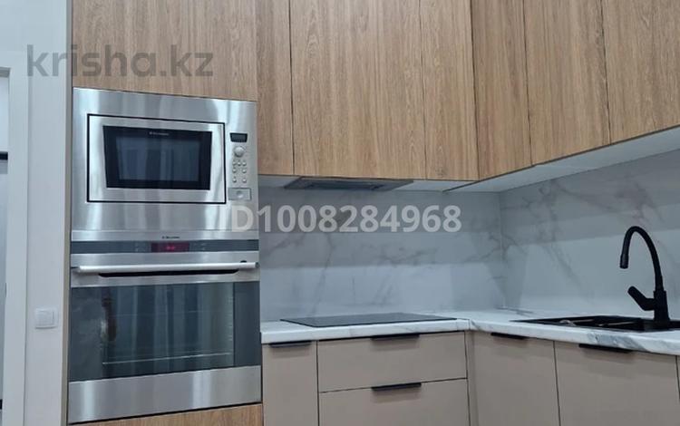 1-комнатная квартира · 42 м² · 8/9 этаж, Жандосова 108/1 за 400 000 ₸ в Алматы, Ауэзовский р-н — фото 2