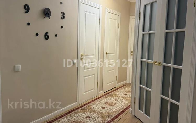 3-комнатная квартира · 74 м² · 1/10 этаж, мкр Шугыла, Алатауская 340/35 — Абая-Алатауская за 56 млн 〒 в Алматы, Наурызбайский р-н — фото 2