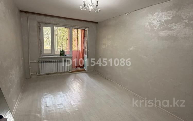 1-комнатная квартира · 31 м² · 2/5 этаж, Майкудук, 16й микрорайон 15 за 8 млн ₸ в Караганде, Алихана Бокейханова р-н — фото 2