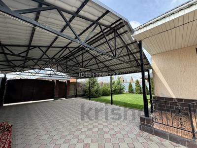 Отдельный дом · 8 комнат · 380 м² · 8 сот., Отау 14 за 95 млн ₸ в Узынагаш