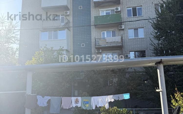 3-бөлмелі пәтер · 81.3 м² · 4/5 қабат, шамина 5, бағасы: 32 млн ₸ в Атырау, мкр Жилгородок — фото 2