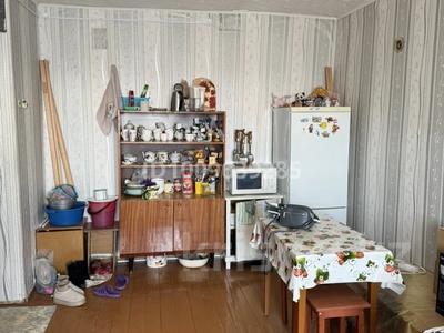 1-комнатная квартира · 17 м² · 8/9 этаж, Курмангазы 165 за 4 млн 〒 в Уральске, мкр Школьник