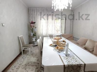Продажа квартир в Жамбылской обл.: 3-комнатная квартира · 66 м² · 1/5 этаж, Мкр.Алатау за 17.5 млн 〒 3-комнатная квартира · 66 м² · 1/5 этаж, Мкр.Алатау за 17.5 млн 〒 в Таразе
