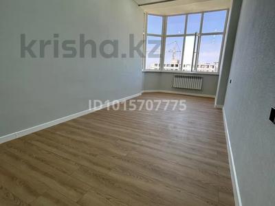 2-комнатная квартира · 74.3 м² · 13/16 этаж, 16-й мкр 64 за 25.5 млн ₸ в Актау