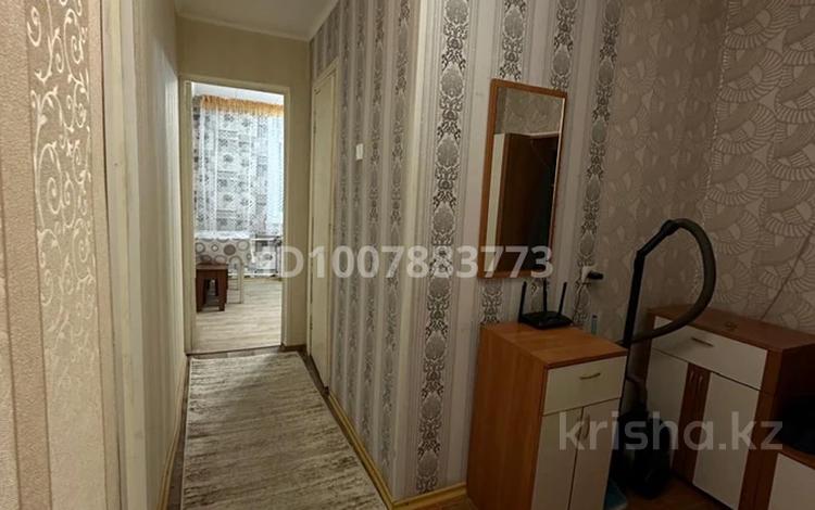 1-бөлмелі пәтер · 36 м² · 4/10 қабат, Назарбаева 46/1, бағасы: 12 000 ₸ в Павлодаре — фото 2