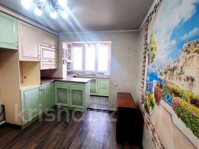 Пәтерлер в Алматы: 2-бөлмелі пәтер · 52 м² · 5/5 қабат, мкр Айнабулак-3, бағасы: 32 млн 〒 2-бөлмелі пәтер · 52 м² · 5/5 қабат, мкр Айнабулак-3, бағасы: 32 млн 〒 в Алматы, Жетысуский р-н