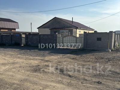 Отдельный дом · 4 комнаты · 200 м² · 10 сот., мкр Кунгей за 50 млн ₸ в Караганде, Казыбек би р-н