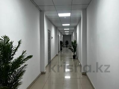 Свободное назначение, офисы, образование, кабинеты и рабочие места, студии · 40 м² за 480 000 〒 в Алматы, Бостандыкский р-н