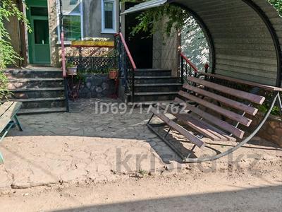 4-бөлмелі пәтер · 148 м² · 1/2 қабат, Ердена 189А, бағасы: 50 млн ₸ в Сатпаев
