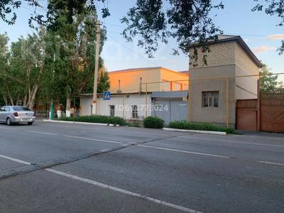 Отдельный дом · 4 комнаты · 101 м² · 8.6 сот., Абулхаир хана — Поликлиника N1 за 47 млн 〒 в 