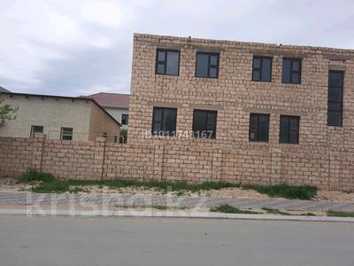 Отдельный дом · 4 комнаты · 600 м² · 10 сот., мкр "Шыгыс 2" 245 за 110 млн ₸ в Актау, мкр "Шыгыс 2"