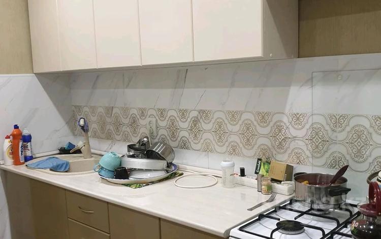 2-бөлмелі пәтер · 54 м² · 3/6 қабат, 10 микр 16/1, бағасы: 20.5 млн ₸ в Аксае — фото 2